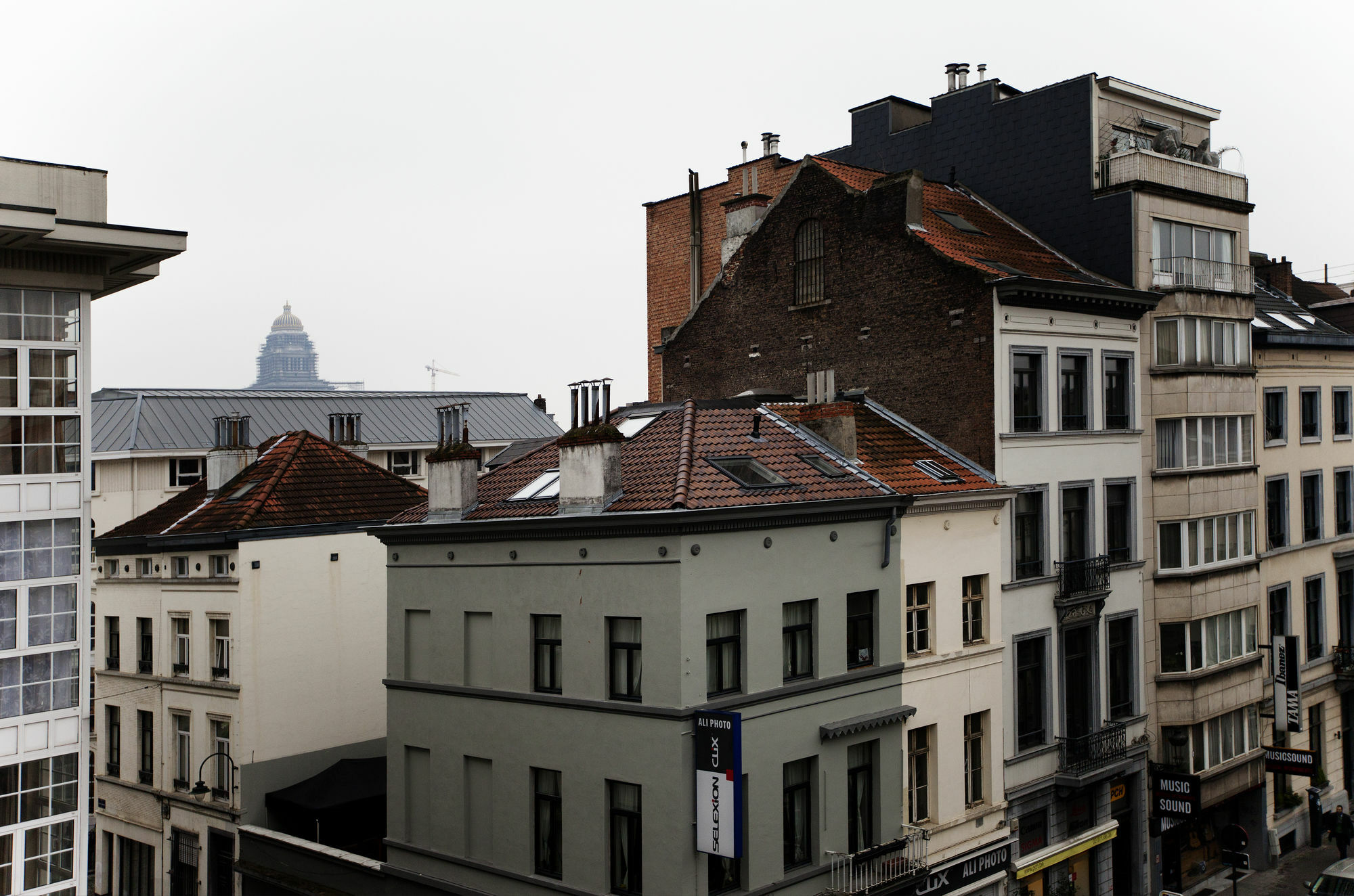 Grand Place Apartments Brussel Bagian luar foto